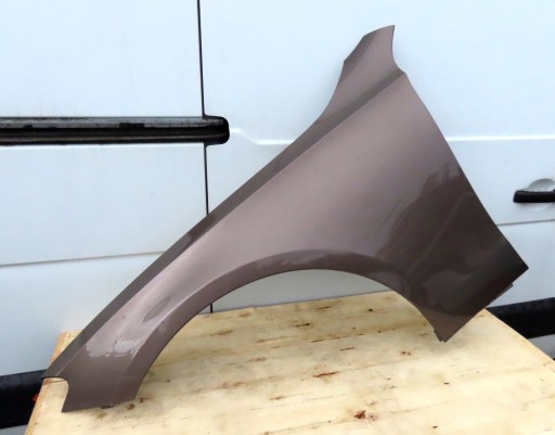 0042356 - Бризковик передній лівий mercedes e-class w214 a214 2023 -> 8810300