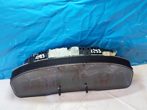 dials clock A6 C5 2.4 V6 4B0919881A