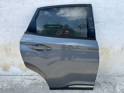 Hyundai kona задні праві двері повне розбирання