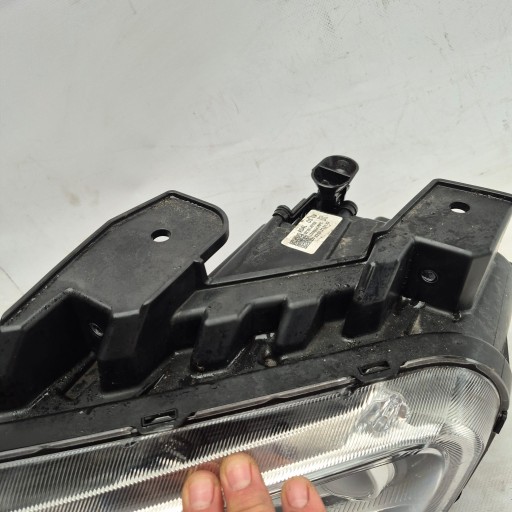 HYUNDAI KONA 17- light left front front lens J9921-21010