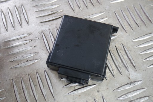 МОДУЛЬ УПРАВЛІННЯ СИГНАЛІЗАЦІЄЮ PORSCHE 991 99161821005