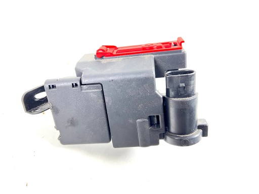 Распределитель мощности, блок питания audi q5 sq5 80a fy 80a941823a 8w0941824an