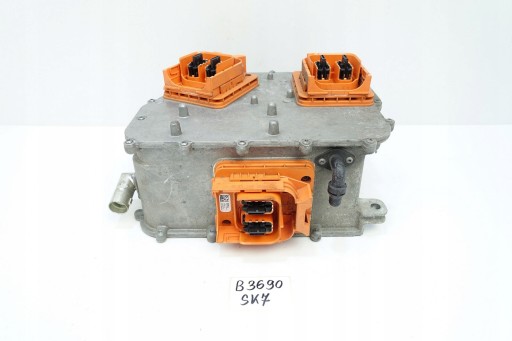 Контроллер зарядного модуля bmw i3 i01 8634710