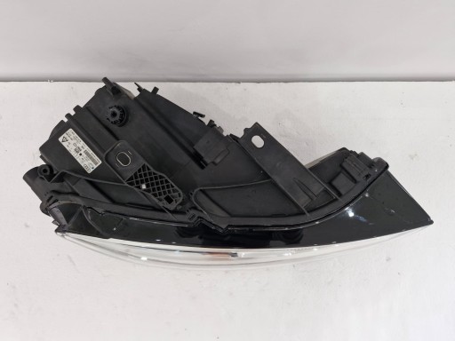 light right Audi Q3 8U LIFT Bi-Xenon LED