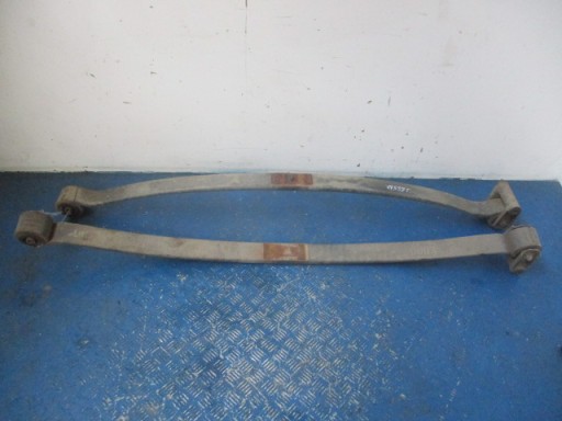 Автобус crafter 2008 г.в., комплект 1-листовых рессор