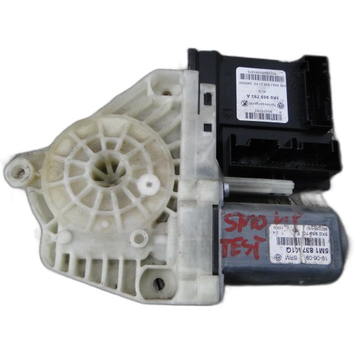 Электродвигатель стеклоподъемника левый передний vw golf plus 5m1837401q 5k0959793a