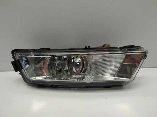 12+ Skoda Rapid Nebelscheinwerfer rechts der Stoßstange vorne 5JA941700 Original