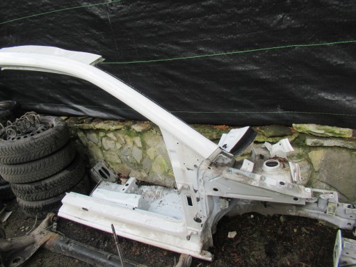 РАМА SEAT MII 3D ПРАВАЯ ПЕРЕДНЯЯ РАМА LB9A 2013