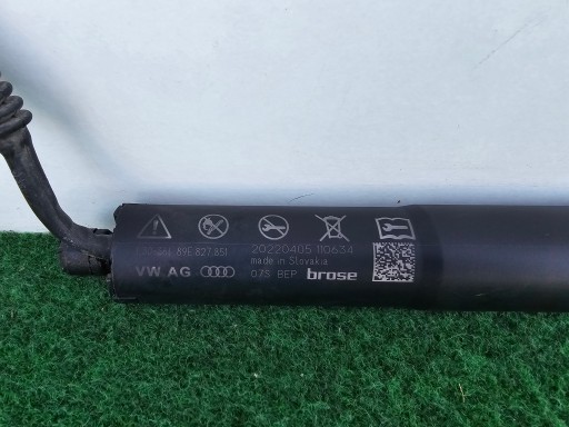 AUDI Q4 E-TRON damper telescope bonnet lift 89E827851 KA13/N628