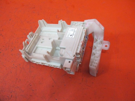 TOYOTA AYGO 2 II B4 AB40 C1 II 2 108 Module Unité de contrôle Module fusibles
