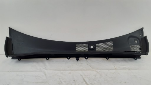 VOLVO XC40 В СЕРЕДНІСТІ 32130464