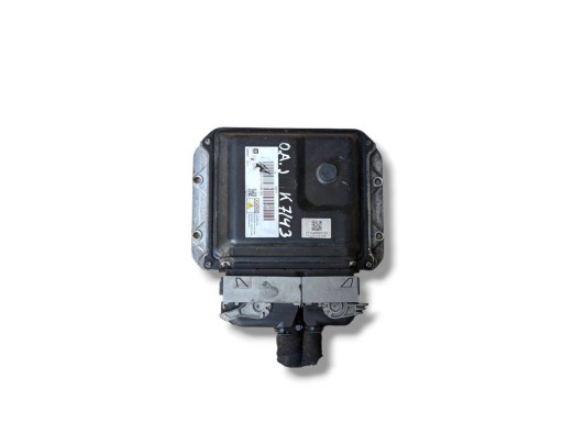 control unit of the engine Opel Astra J 2011 55579893