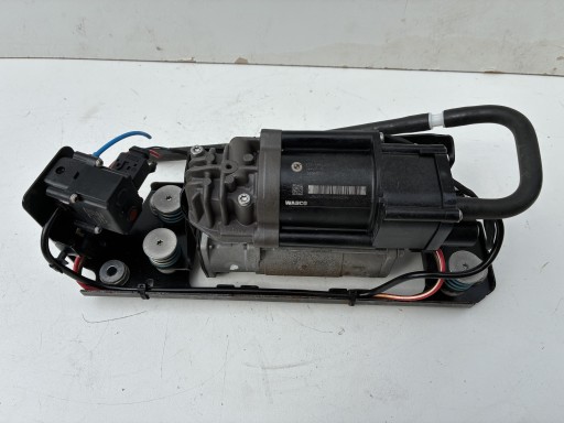 compressor; springing pneumatycznego BMW F07 F10 LCI Lift 6864215 =OEM= EU