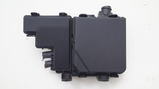 284B7 4BA0A.AKCENT81 - Nissan x trail t32 1.6 dci блок предохранителей модуль bsi n1