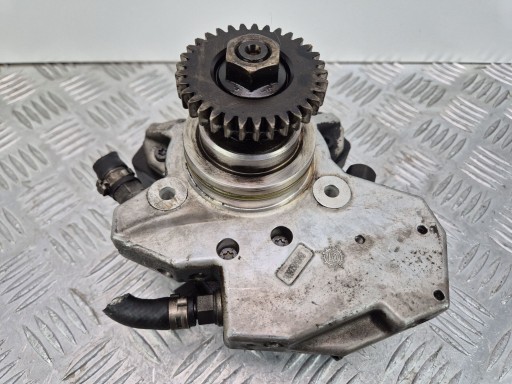 Mercedes E320 CDI W211 Einspritzpumpe A6420106600 OM642.920
