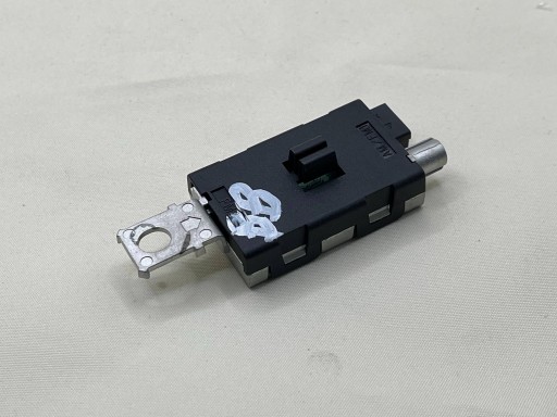 antenna amplifier CITROEN DS7 9678017080 30103947 2019 !J