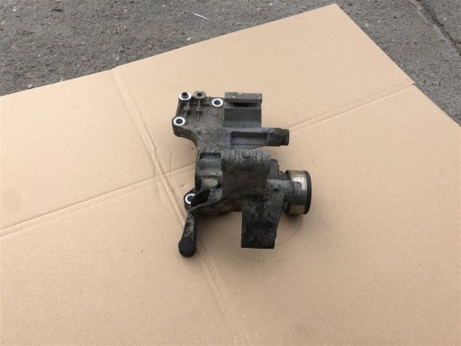 2.0 G4KD - ЛАПА КРІПЛЕННЯ ГЕНЕРАТОРА КОМПРЕСОРА HYUNDAI IX35