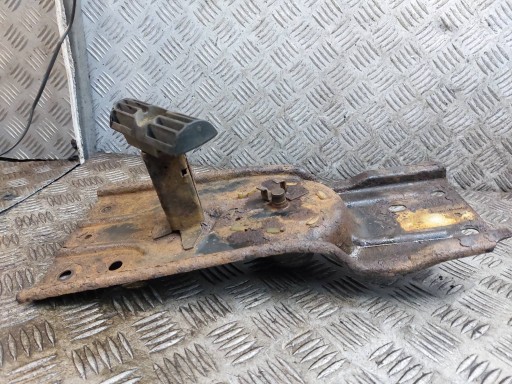 Halter Reifen Räder Reserven- CHRYSLER GRAND VOYAGER IV LIFT