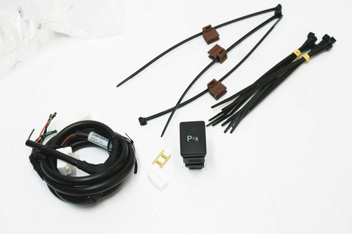 PZ464-X2425-00, PZ464-X2425-00 - Перемикач проводки переднього датчика oe toyota