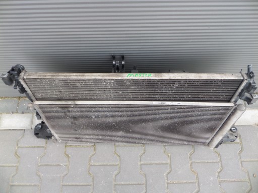 radiator KOMPLET of radiators radiator fan MASTER III 2.3 DCI 2010-19