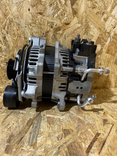 Комплектний генератор bmw x3 g01 / x4 g02 24r 5km 8490538 новий оригінал