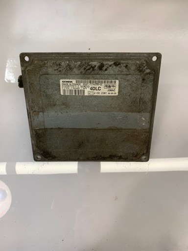 6S6112A650GC 4DLC - Комп'ютер двигуна ford s120977313c 6s61-12a650-gc