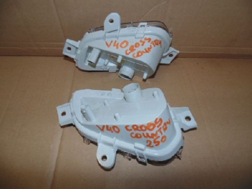 NEBELSCHEINWERFER NEBELSCHEINWERFER RECHTS LINKS LED V40 CROSS COUNTRY
