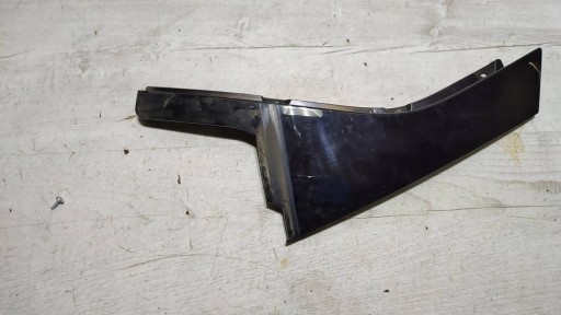 Volvo V40 II 2018r rear part side left moulding door