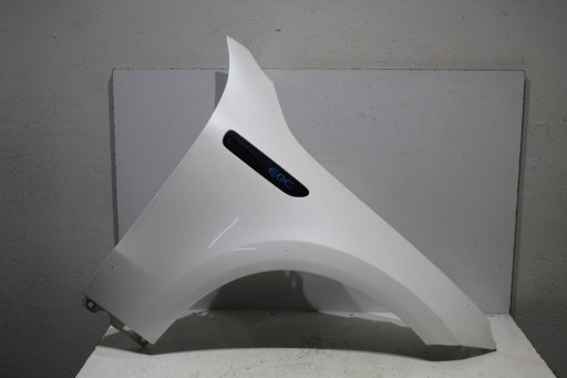 Mercedes eqc w293 переднее правое крыло повреждено