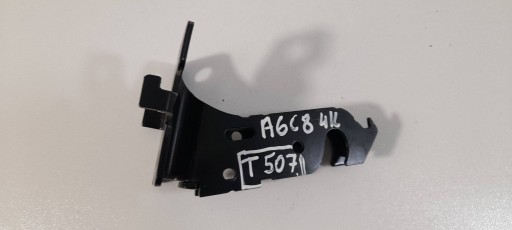 Audi A6 S6 C8 4K Zapinka kanapy hinten 8W0886177A (T507)
