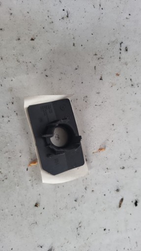 SEAT ARONA rechts halter KOSZYK halter des sensors parken PDC 6F9919494