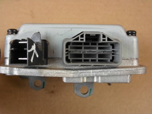 Hyundai Kona module control unit of the control of the steering wheel J956399500