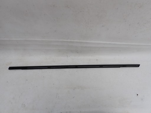 VOLVO XC40 17-> lišta prachova dvere ľavý predok
