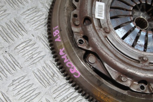 EMBRAYAGE DE PRESSION DISQUE FIAT CROMA LIFT 55562026