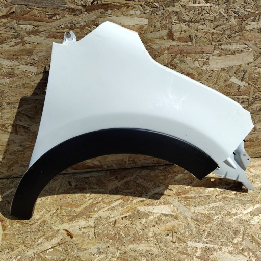 fender right side Citroen C3 III Ewp bialy demontaz