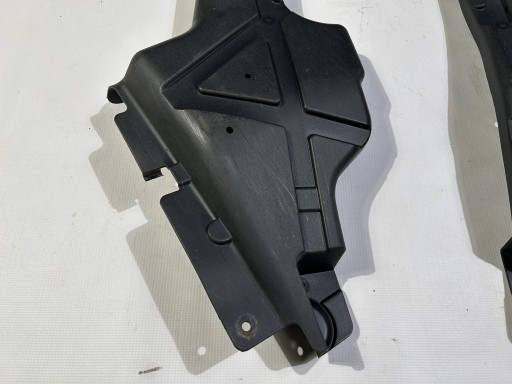 cover covers rear part rear holder left right Lincoln Continental 2017r