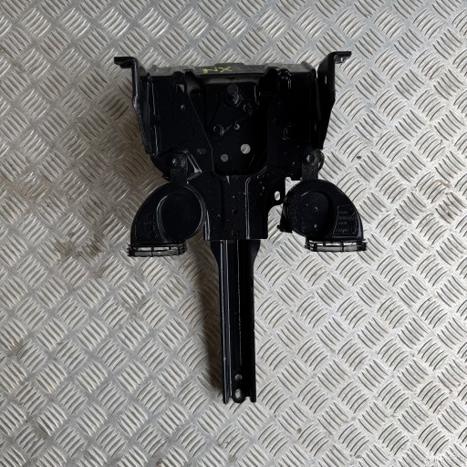 pillar lower console LEXUS NX300 NX 300 and LIFT 2018 ROK