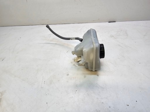 Behälter des Gasses Brems- AUDI Q7 A4 B9 A5 8W0611301