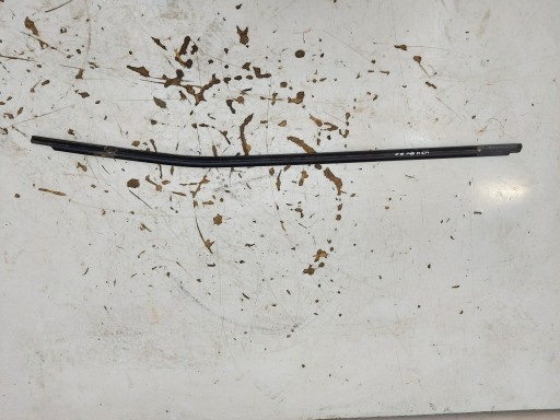 VW ID4 11A , 2024r SUV 5D moulding door front right 11A837478B