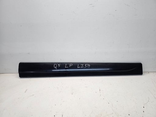 moulding lower door left front AUDI Q5 8R 8R0853959E LZ5A