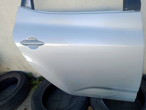 KIA VENGA door right rear part rear. right 2R 2009