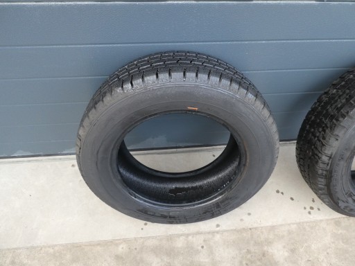 2X tyres Goodyear 205/65/16C 2015R