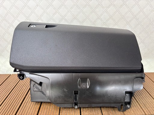 MERCEDES E-KLASA W207 09-16 passenger compartment of the passenger W KONSOLE A2076800091 EUROPA