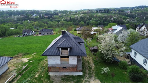 Dom, Brzozów, Brzozów (gm.), 220 m²