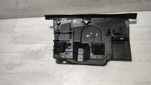 Mitsubishi ASX 18r. 1.6DiD Element Armaturenbrett rozdzielczej dol