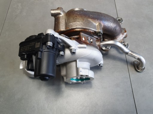 Audi A3 8Y 1.5 tsi turbo turbina 05E145702L 9km come nuovo