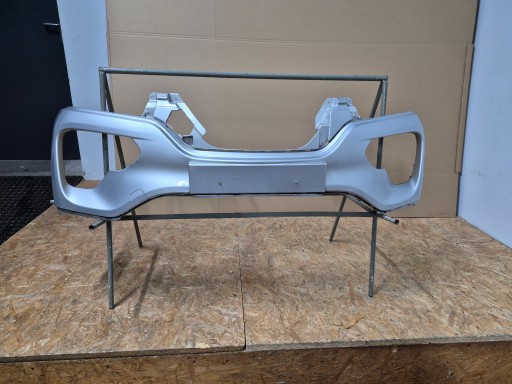 266008932693R - Передний бампер Dacia Spring