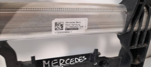 Mercedes-Benz E W213 Traverse du tableau de bord rozdzielczej A2136800055 (MR14)