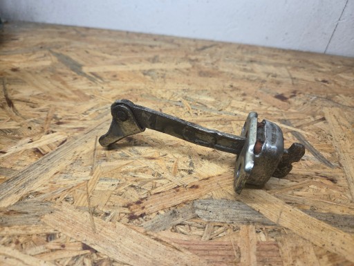 limiter door front TOYOTA AYGO and