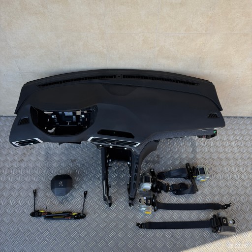 dashboard complete airbag console tension belts cockpit PEUGEOT 3008 II GT-LINE NIC
